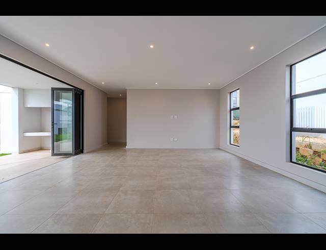 3 BEDROOM FREEHOLD FOR SALE IN ZULULAMI LUXURY COASTAL ESTATE